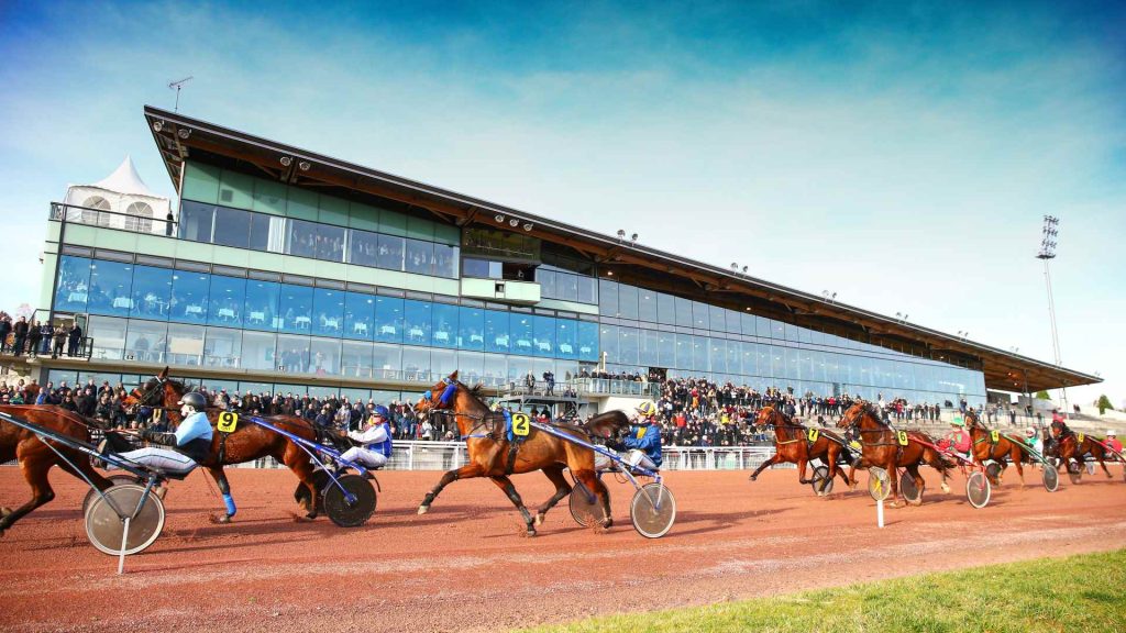 Etape grand national du trot mauquenchy