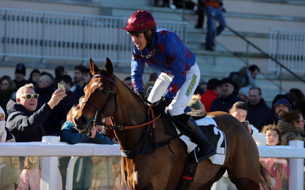 Trophée national du cross Pau , retour gagnant au balance